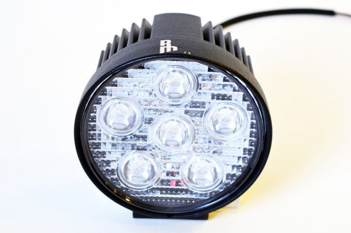12V 27W LED CAR Scheinwerfer für Schneefräse Rasentraktor IP65 Strahler Fluter 
